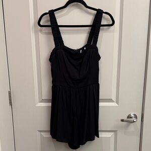 Francesca’s Black Sleeveless Romper